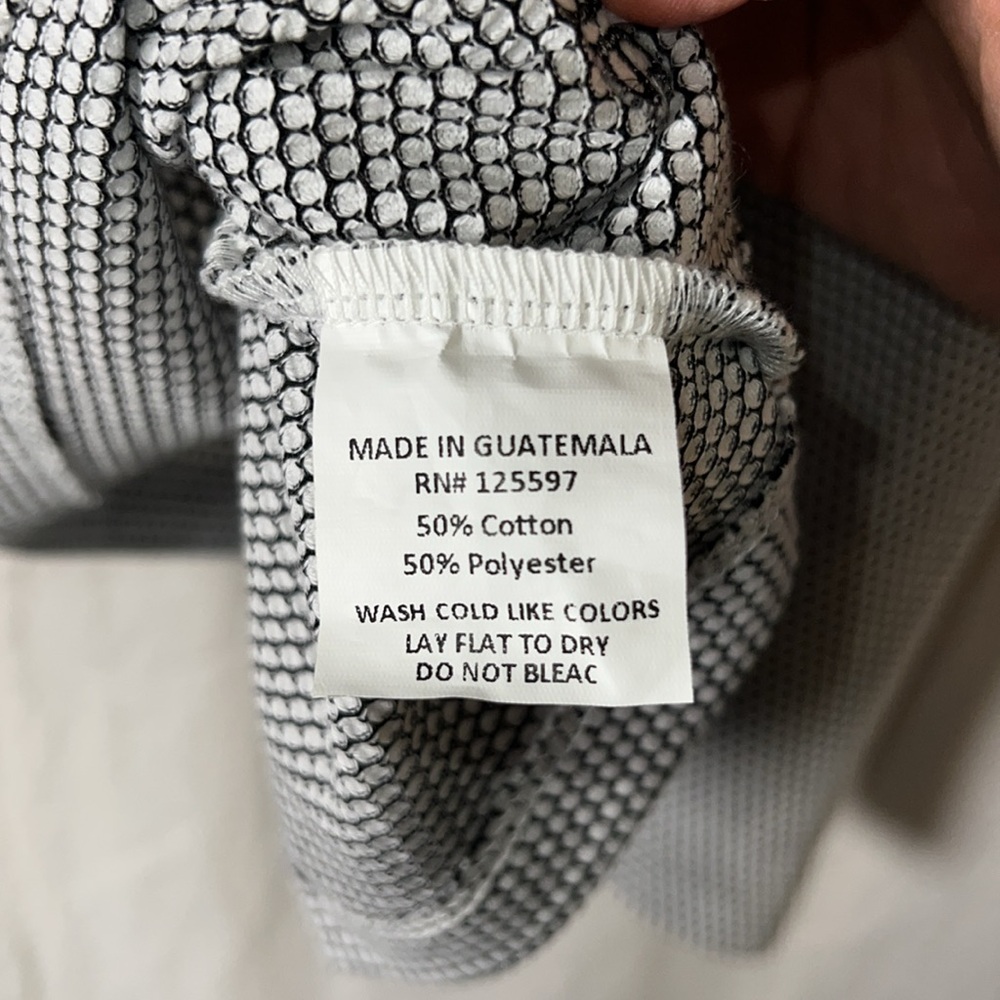 Albion Boss Tee Honeycomb NWT Medium - Picture 11 of 11